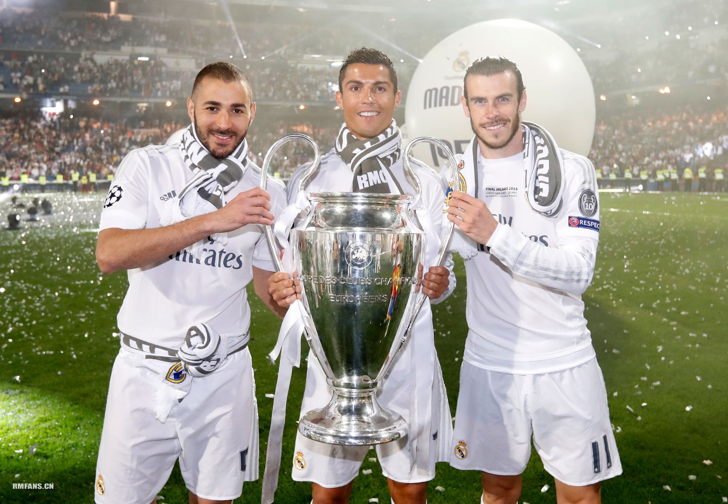 此前曼联曾 此前曼联曾